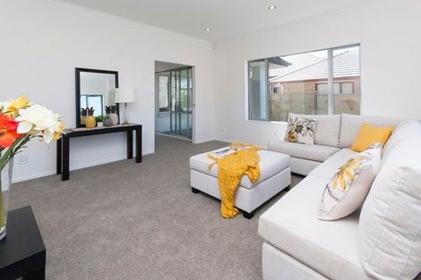 Photo of property in 17 Outlook Terrace, Silverdale, 0932