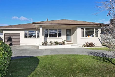 Photo of property in 115 Taradale Road, Onekawa, Napier, 4110