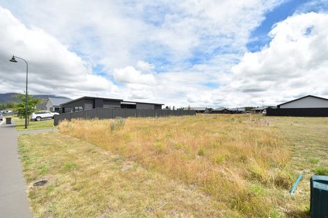 Photo of property in 12 Canal Place, Twizel, 7901