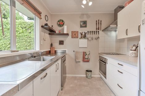 Photo of property in 17 Muritai Crescent, Havelock North, 4130