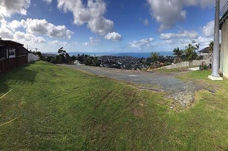 Photo of property in 192a Browns Bay Road, Murrays Bay, Auckland, 0630