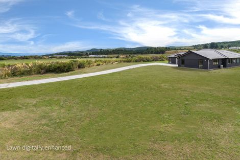 Photo of property in 22 Lacebark Drive, Kinloch, Taupo, 3377