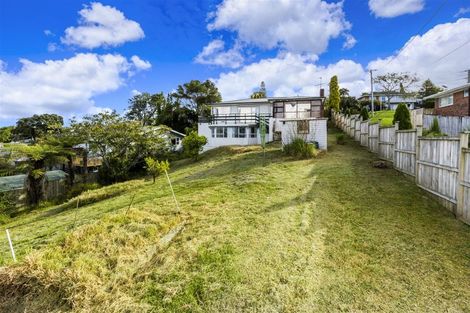Photo of property in 70 Chivalry Road, Glenfield, Auckland, 0629