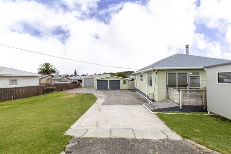 Photo of property in 58 Mould Street, Waitara, 4320
