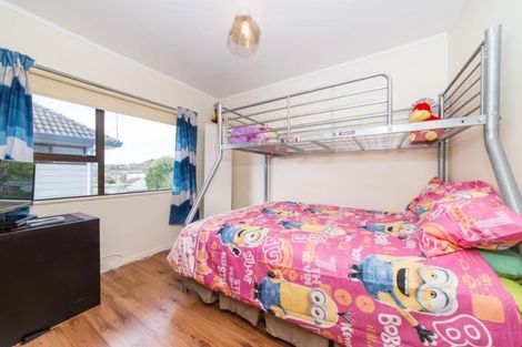 Photo of property in 4/278 Birkdale Road, Birkdale, Auckland, 0626
