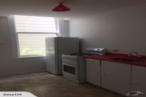 Photo of property in 6 Burnell Avenue, Thorndon, Wellington, 6011