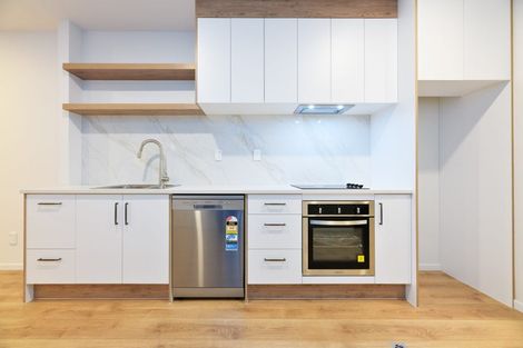 Photo of property in 1/42 Woodside Road, Massey, Auckland, 0614