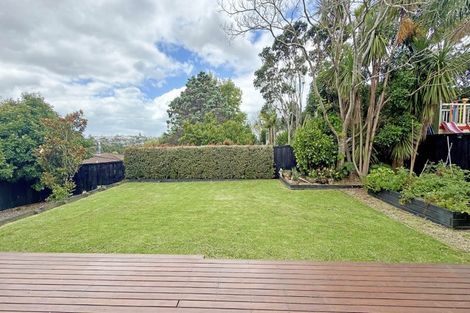 Photo of property in 16 Onetaunga Road, Chatswood, Auckland, 0626