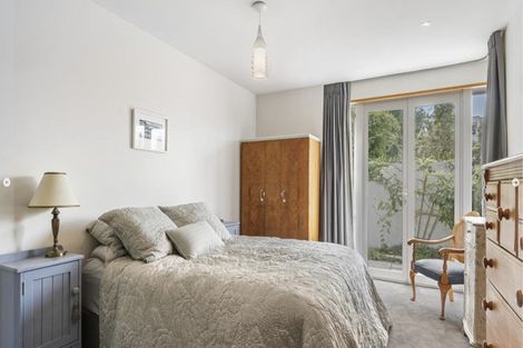 Photo of property in 2/55 Parr Terrace, Castor Bay, Auckland, 0620