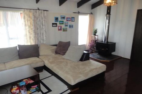 Photo of property in 9 Hiwihau Place, Glenfield, Auckland, 0629