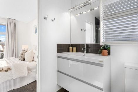 Photo of property in 11 Springfield Road, St Albans, Christchurch, 8014