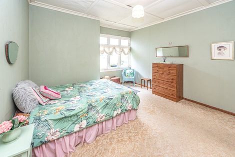 Photo of property in 1 Balgownie Avenue, Gonville, Whanganui, 4501