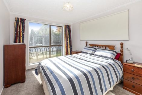 Photo of property in 76 Orrick Crescent, Avondale, Christchurch, 8061