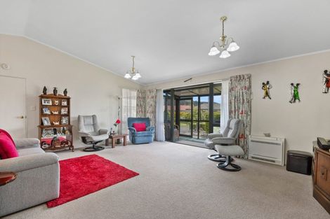 Photo of property in 4 Ashmore Place, Fairy Springs, Rotorua, 3015