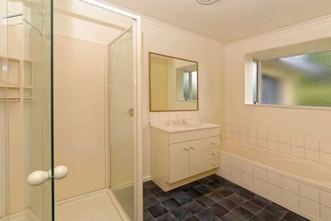 Photo of property in 10 Kimiora Close, Fairview Downs, Hamilton, 3214