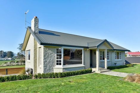 Photo of property in 8 Alexander Place, Woodlands, Invercargill, 9871