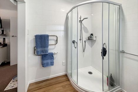 Photo of property in 2 Saint Leonard Street, Saint Johns Hill, Whanganui, 4501