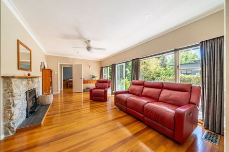 Photo of property in 26 Chatsworth Road, Silverstream, Upper Hutt, 5019