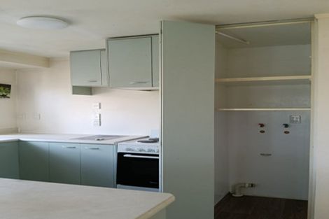 Photo of property in 2/62 Tonar Street, Northcote, Auckland, 0627