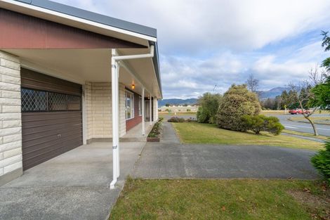 Photo of property in 37 Luxmore Drive, Te Anau, 9600