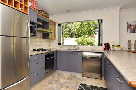 Photo of property in 42 Saint James Avenue, Papanui, Christchurch, 8053