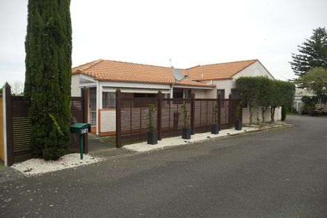 Photo of property in 176 Charles Street, Westshore, Napier, 4110