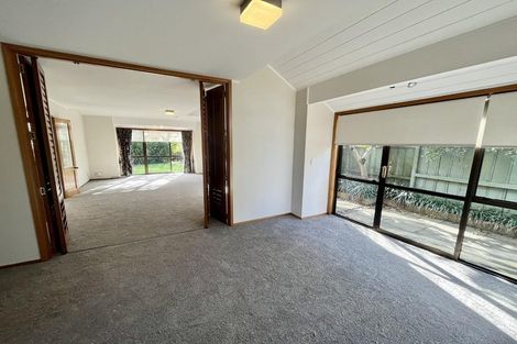 Photo of property in 20a Otakau Road, Milford, Auckland, 0620