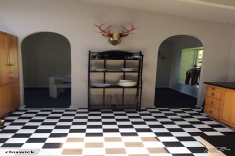 Photo of property in 35 Tremaine Avenue, Two Mile Bay, Taupo, 3330