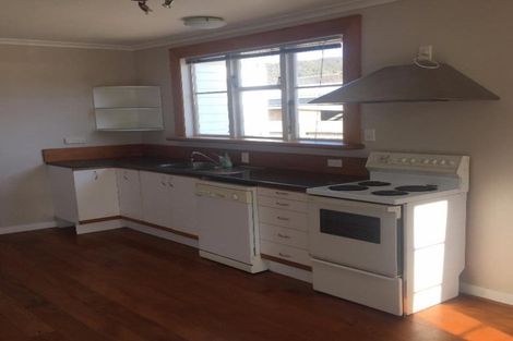 Photo of property in 83 Molesworth Street, Taita, Lower Hutt, 5011