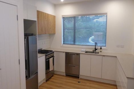 Photo of property in 4f Regent Street, Newtown, Wellington, 6021