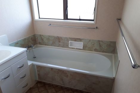 Photo of property in 9a Howden Road, Fairfield, Hamilton, 3214