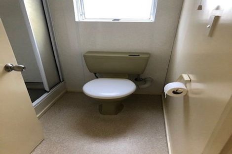 Photo of property in 3 Shepherds Road, Papakura, 2110