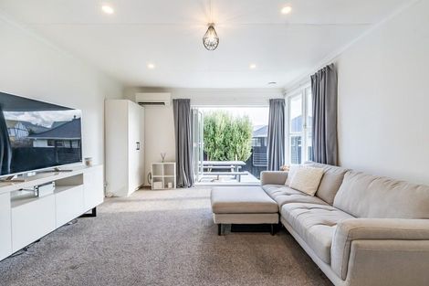 Photo of property in 5/17 Kowhai Street, Naenae, Lower Hutt, 5011