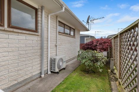 Photo of property in 1/12 Hori Street, Vogeltown, New Plymouth, 4310