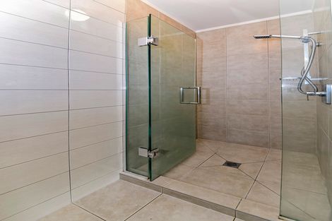 Photo of property in 28 Kavanagh Place, Opaheke, Papakura, 2113