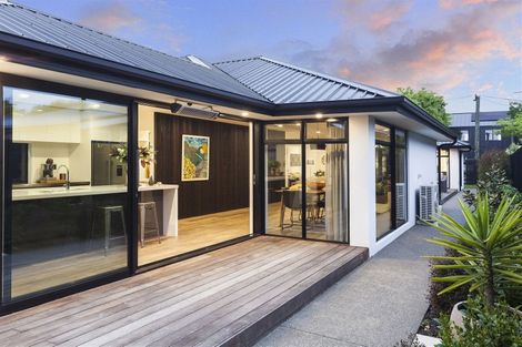 Photo of property in 67 Mays Road, St Albans, Christchurch, 8052