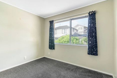 Photo of property in 3/112 Gossamer Drive, Pakuranga Heights, Auckland, 2010