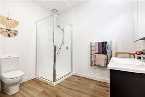 Photo of property in 6/3 Genevieve Lane, Hobsonville, Auckland, 0616