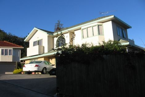 Photo of property in 1/42 De Havilland Drive, Goodwood Heights, Auckland, 2105