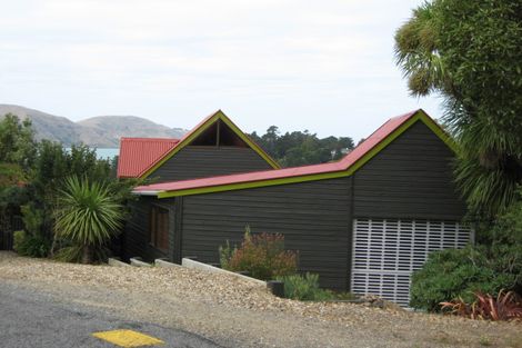 Photo of property in 5 Te Ara Crescent, Diamond Harbour, Lyttelton, 8971
