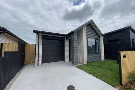Photo of property in 104 Dunkeld Drive, Papamoa, 3118