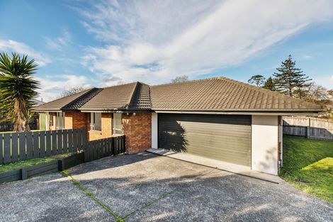 Photo of property in 32 Legacy Drive, Henderson, Auckland, 0612