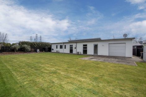 Photo of property in 18 Champagne Avenue, Yaldhurst, Christchurch, 8042