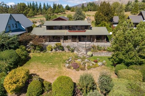 Photo of property in 9 Botting Place, Wanaka, 9305