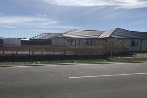 Photo of property in 39 Northmoor Boulevard, Rolleston, 7615