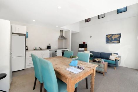 Photo of property in 17 Owens Place, Mount Maunganui, 3116
