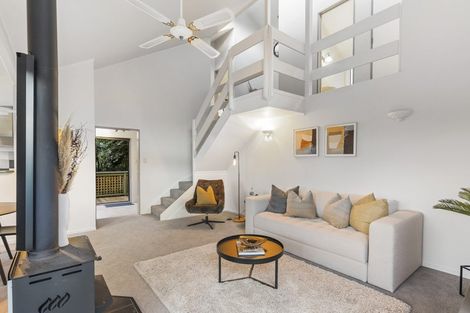 Photo of property in 28 Willow Avenue, Birkenhead, Auckland, 0626