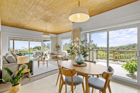 Photo of property in 828 Dover Road, Okato, New Plymouth, 4374