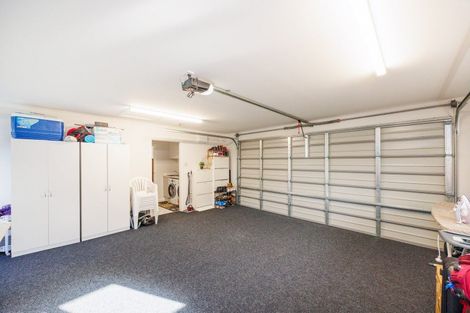 Photo of property in 9 Ivy Lane, Kelvin Grove, Palmerston North, 4414