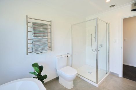 Photo of property in 68 Parsonage Road, Woodend, 7610